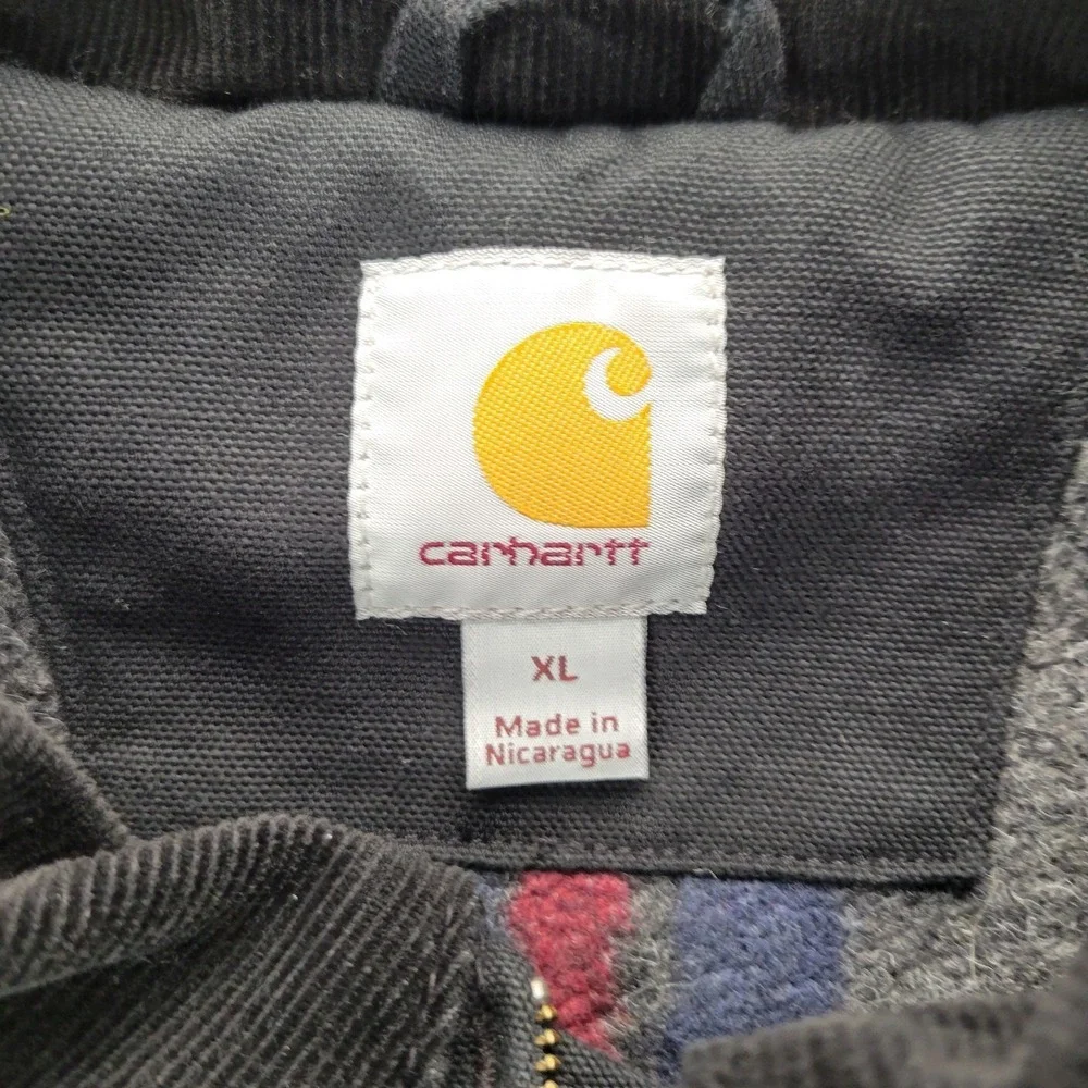 Carhartt signs wear